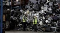 Riciclaggio Televisioni - St Helens - Ecco dove va a finire la tv spazzatura