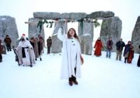 Druidi - Stonehenge - 21-12-2010 - I nuovi druidi si incontrano a Stonehenge per il solstizio d'inverno