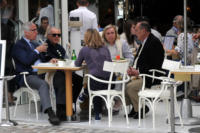 François-Henri Pinault, Bernadette Chodron de Courcel, Jacques Chirac - Saint Tropez - 24-04-2011 - Brunch di lavoro a Saint Tropez per Jacques Chirac e il multimiliardario Francois Pinault