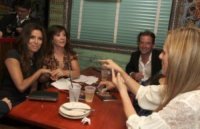 Cheri Oteri, Marlee Matlin, Eva Longoria - Los Angeles - 05-06-2011 - Star come noi: Eva Longoria e Kim Kardashian cenano insieme dopo il Glad Extravaganza