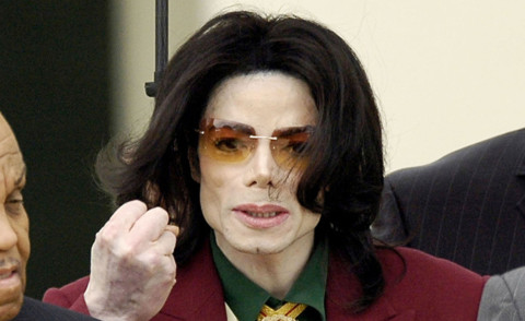 Michael Jackson - Santa Maria - 18-03-2005 - Le cameriere di Michael Jackson rivelano: viveva come un maiale