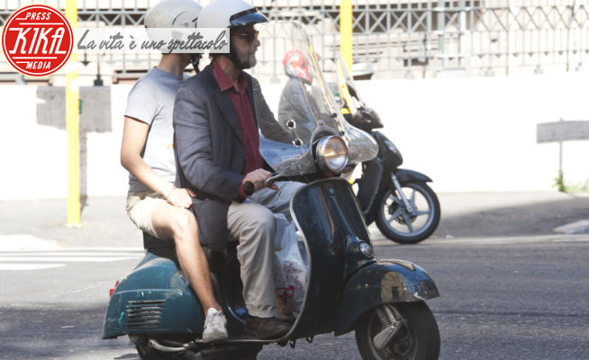 Pietro Moretti, Nanni Moretti - Roma - 13-06-2012 - Nanni Moretti torna in sella alla sua Vespa dopo l'incidente