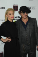 Amber Heard, Johnny Depp - New York - 26-10-2011 - Johnny Depp e Amber Heard, è amore