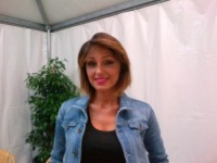 Anna Tatangelo - Torino - 13-07-2012 - Anna Tatangelo: vi piace la mia nuova acconciatura?
