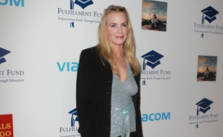 Daryl Hannah - Beverly Hills - 25-10-2012 - Le star Paramount raccolgono fondi per il Fulfillment Fund