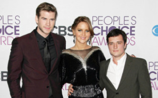 Liam Hemsworth, Jennifer Lawrence, Josh Hutcherson - Los Angeles - 09-01-2013 - The Hunger Games e Katy Perry trionfano ai People's Choice Awards