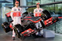 Checo Perez, Jenson Button - Woking - 31-01-2013 - Button e Perez svelano la MP4-28, la monoposto firmata McLaren