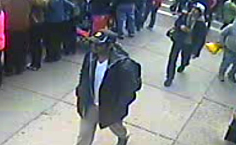 Sospettati Boston - Boston - 18-04-2013 - Bombe a Boston: l'Fbi individua due uomini sospetti
