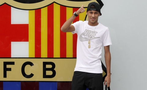 Neymar Jr. - Barcellona - 03-06-2013 - Barcellona: tifosi blaugrana in delirio per Neymar