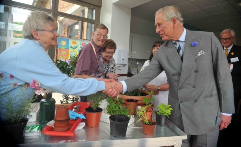 Re Carlo III - Birmingham - 21-06-2013 - Il Principe Carlo inaugura il Marie Curie Hospice