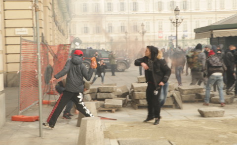 Protesta - Torino - 09-12-2013 - Torino: la violenza del primo giorno 