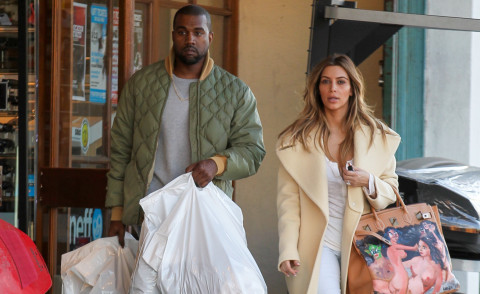 Kim Kardashian, Kanye West - Los Angeles - 26-12-2013 - Kim Kardashian: una Hermes Birkin personalizzata da Kanye West