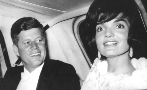 John Fitzgerald Kennedy - Colonia - 24-06-1963 - Dai Kennedy ai Simpson: i matrimoni più influenti secondo Time