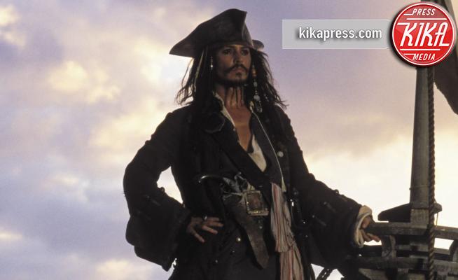Jack Sparrow - Los Angeles - 01-12-2011 - Jack Sparrow sta per tornare: i 100 volti di Johnny Depp