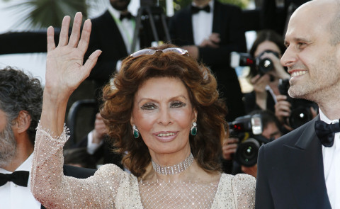 Sophia Loren - Cannes - 20-05-2014 - Cannes 2014: Sophia Loren e le sue eredi sulla croisette
