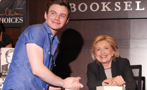Hillary Clinton, Chris Colfer - Los Angeles - 19-06-2014 - Hilary Clinton ha un fan d'eccezione: Chris Colfer