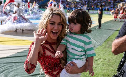 Milan Pique, Shakira - Rio de Janeiro - 13-07-2014 - Brasile 2014: Shakira: mamma e cantante allo stesso tempo