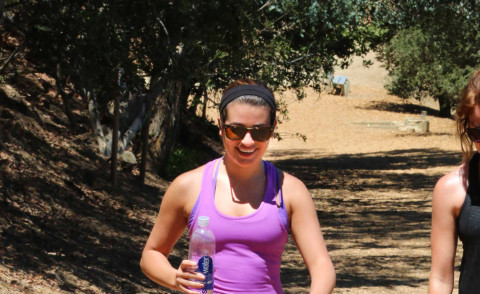 Lea Michele - Los Angeles - 17-08-2014 - L'hiking è il segreto della forma di Lea Michele 