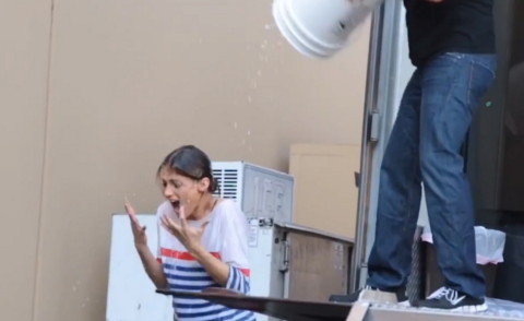 Stana Katic - 27-08-2014 - Stana Katic partecipa all’ALS Ice Bucket Challenge 
