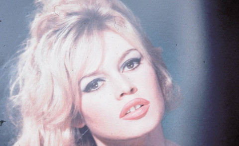 Brigitte Bardot - 01-01-1958 - 80 anni fa, Dio creo'... Brigitte Bardot!