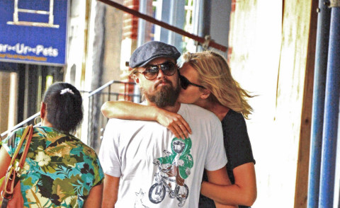 Toni Garrn, Leonardo DiCaprio - New York - 03-09-2014 - La barba di Leonardo DiCaprio fa impazzire la sua Toni