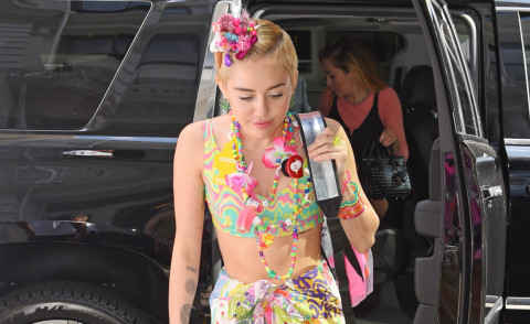 Miley Cyrus - New York - 10-09-2014 - Miley Cyrus, vestita come una caramella