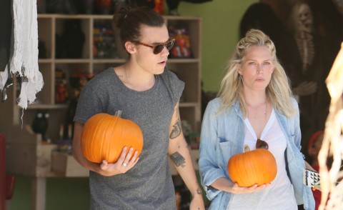 Harry Styles, Erin Foster - Los Angeles - 08-10-2014 - Harry Styles si prepara per Halloween insieme a Erin Foster