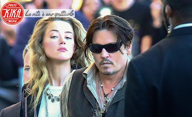 Amber Heard, Johnny Depp - Los Angeles - 15-01-2015 - Il terribile scherzo di Johnny Depp con l'amico: