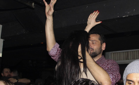 Rocco Pietrantonio - Milano - 16-03-2015 - Rocco Pietratonio scatenato in discoteca: è un asso pigliatutto