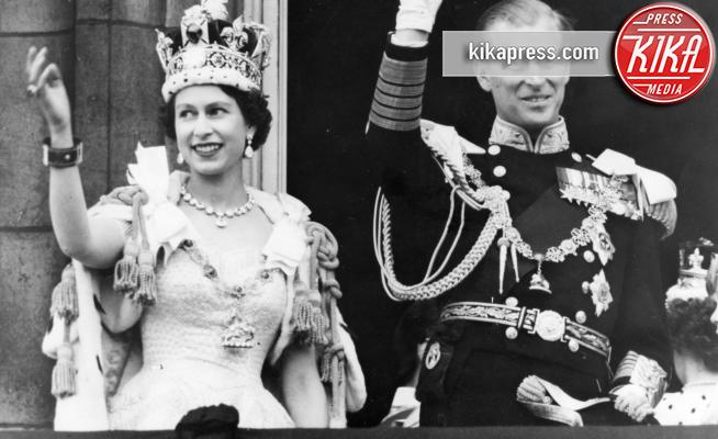 Regina Elisabetta II, Principe Filippo Duca di Edimburgo - Londra - 02-06-1953 - Scandalo a corte: 