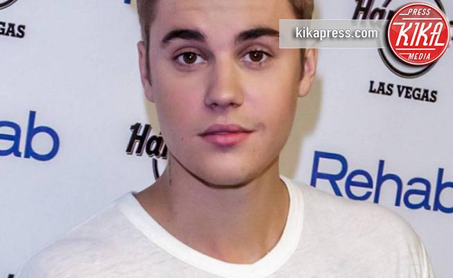 Justin Bieber - Las Vegas - 02-05-2015 - Una donna è in causa per via dei testicoli di Justin Bieber