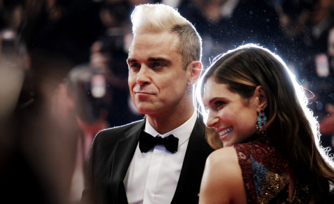 Ayda Field, Robbie Williams - Cannes - 16-05-2015 - Cannes 2015: Robbie Williams sfoggia il ciuffo biondo ossigenato