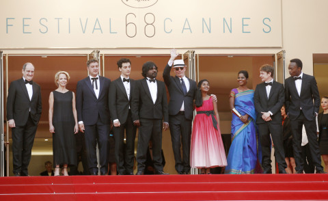 Claudine Vinasitamby, Kalieaswari Srinivasan, Jesuthesan Antonythasan, Vincent Rottiers, Jacques Audiard - Cannes - 21-05-2015 - Cannes 2015,  Jacques Audiard per Dheepan vince la Palma d'Oro
