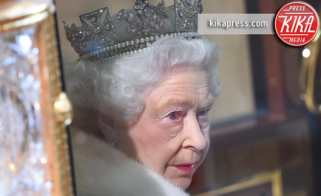 Regina Elisabetta II - Londra - 27-05-2015 - Regina Elisabetta II, tripudio d'applausi per lo scatto d'epoca 