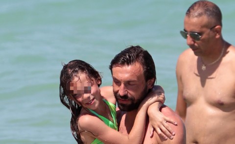 Angela Pirlo, Andrea Pirlo - Miami - 25-06-2015 - Pirlo, per ora niente soccer, solo affetto per Angela
