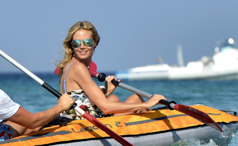 Heidi Klum - Saint Tropez - 22-07-2015 - Heidi Klum e Vito Schanebel, avete voluto la canoa? Remate!