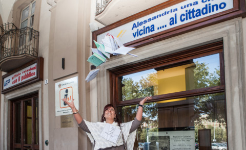 Letizia Cuca - Alessandria - 30-09-2015 - Non paga il parcheggio e… neanche le multe: assolta