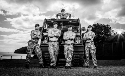 Calendario Go Commando 2016 - Londra - 29-07-2015 - Go Commando 2016: militari nudi per beneficenza