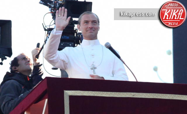 The Young Pope, Jude Law - Venezia - 12-01-2016 - The Young Pope, ciak si gira... a Venezia: le foto