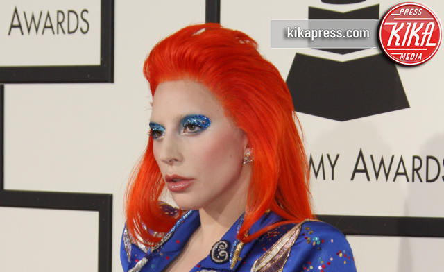 Lady Gaga - Los Angeles - 15-02-2016 - Grammy 2016: Gaga/Ziggy sceglie il colore... e vince!