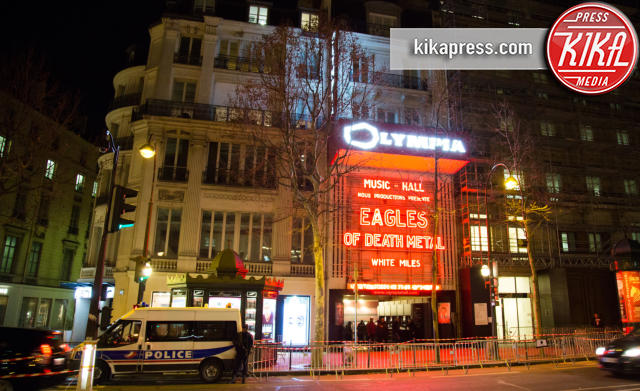 Teatro Bataclan - Parigi - 16-02-2016 - Gli Eagles of Death Metal tornano a suonare al Bataclan