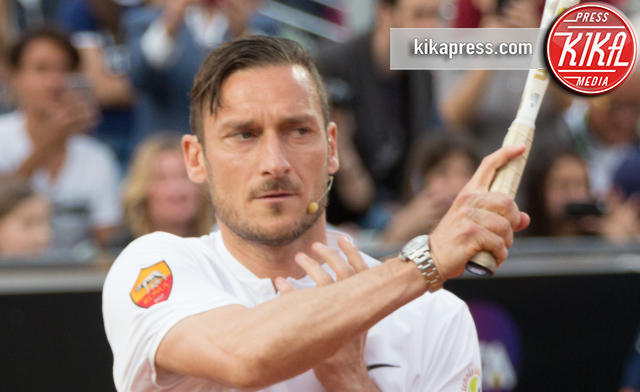 Francesco Totti - Roma - 09-05-2016 - Francesco Totti, re di Roma anche a tennis