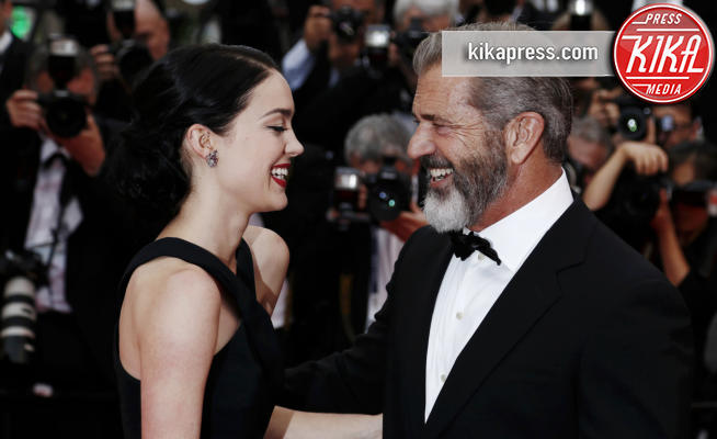 Rossalind Ross, Mel Gibson - Cannes - 22-05-2016 - Mel Gibson ha davvero 