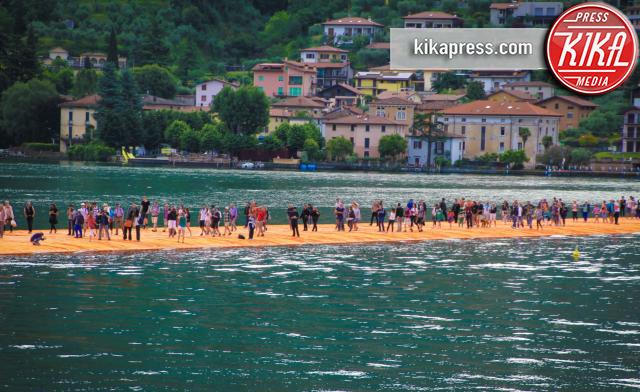 The Floating Piers - Iseo - 18-06-2016 - Finalmente The Floating Piers: a Iseo si cammina sull'acqua