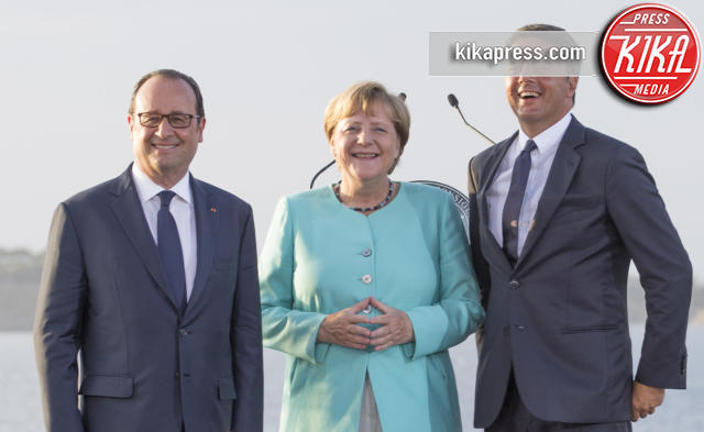 François Hollande, Matteo Renzi, Angela Merkel - Ventotene - 22-08-2016 - Matteo Renzi a Ventotene: 