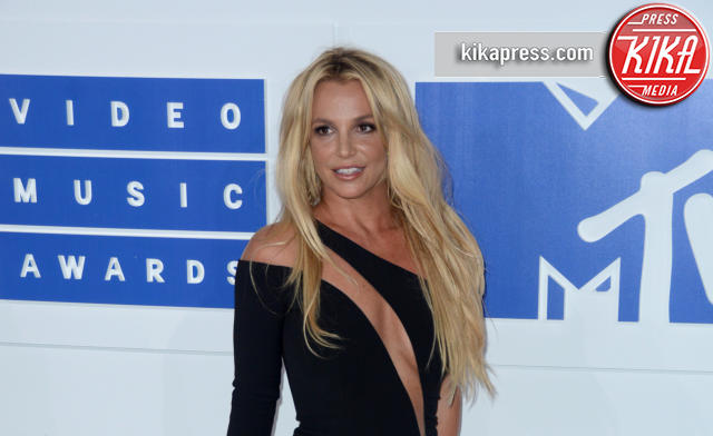 Britney Spears - New York - 29-08-2016 - MTV Video Music Awards: sotto il vestito (quasi) niente