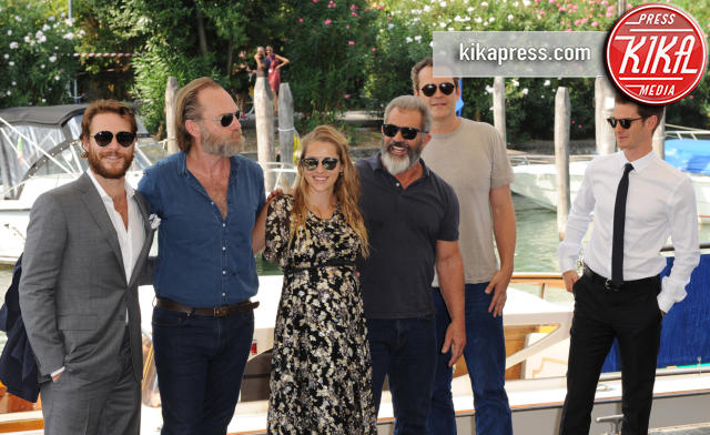 Luke Bracey, Hugo Weaving, Teresa Palmer, Mel Gibson - Venezia - 04-09-2016 - Venezia 73, l'esercito di Mel Gibson sbarca in laguna