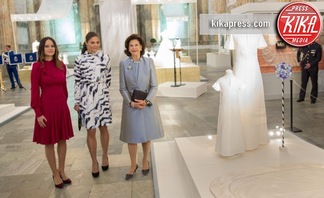 Regina Silvia di Svezia, Sofia Hellqvist, Principessa Vittoria di Svezia - Stoccolma - 17-10-2016 - In mostra a Stoccolma gli abiti nuziali delle regine svedesi