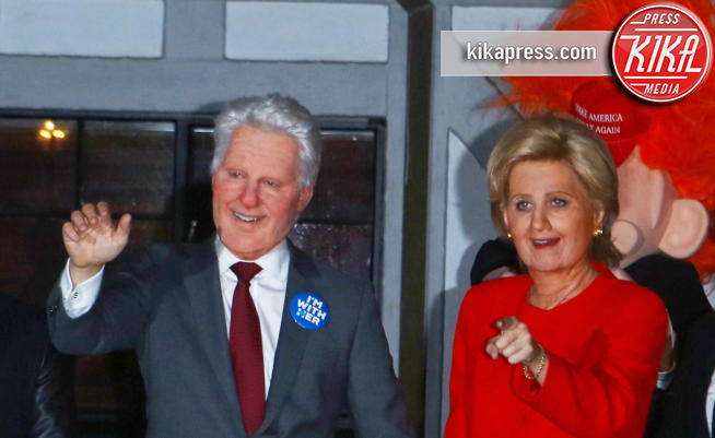 Katy Perry, Orlando Bloom - Palisades - 28-10-2016 - Hillary e Bill Clinton al party di Halloween di Kate Hudson?