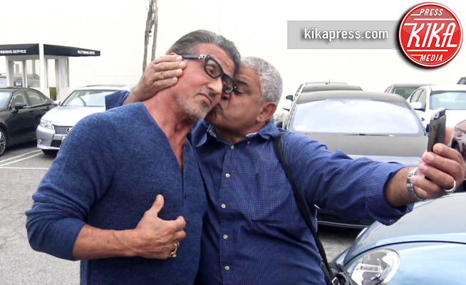 Sylvester Stallone - Beverly Hills - 29-10-2016 - Sylvester Stallone, un attore davvero... al bacio!